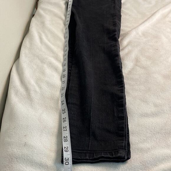 Jolt skinny Jeans Size 0 Black with Zipper pockets. - Picture 12 of 15